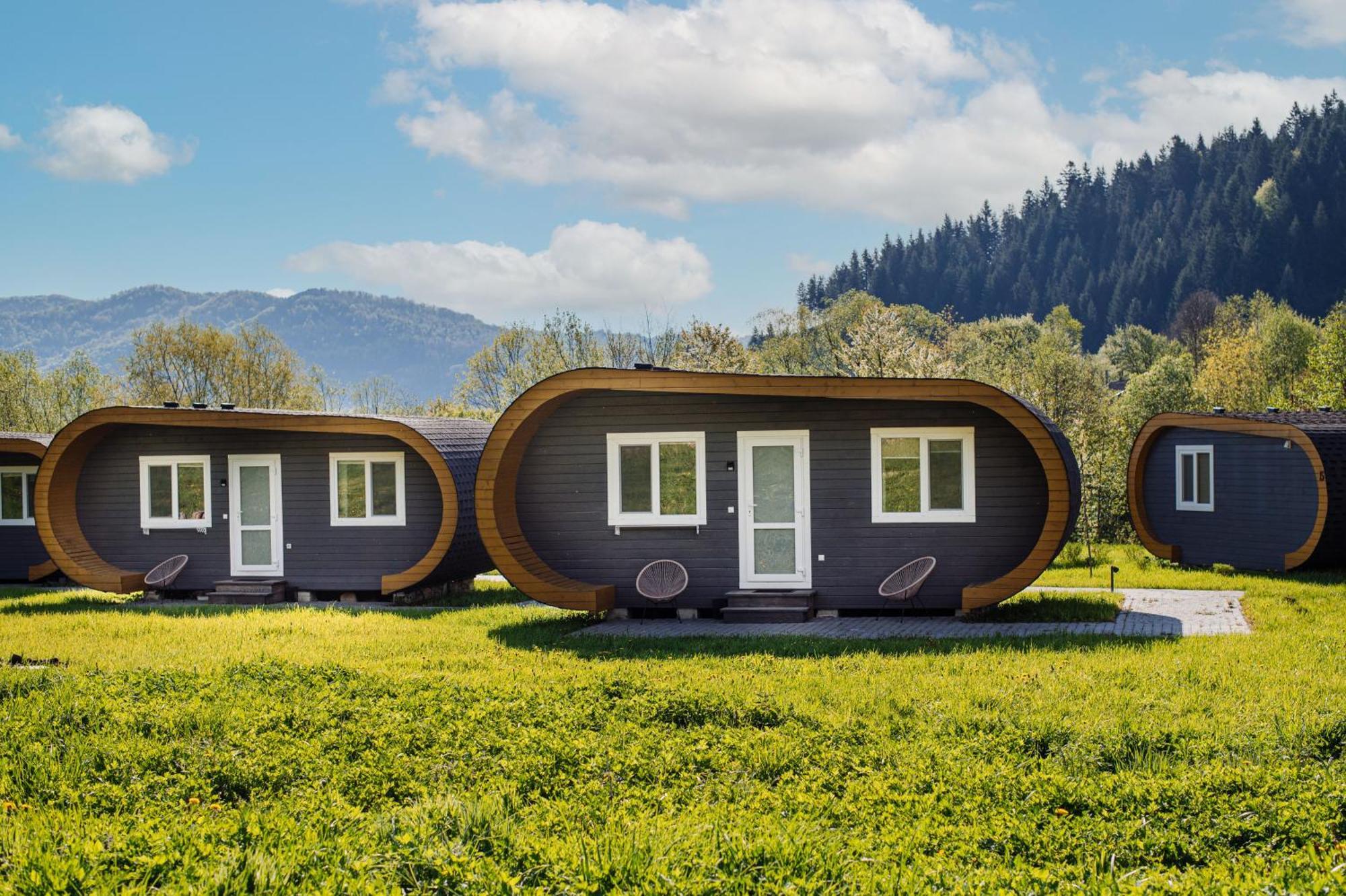 Рибничанка Hotel Skhidnytsia Ngoại thất bức ảnh