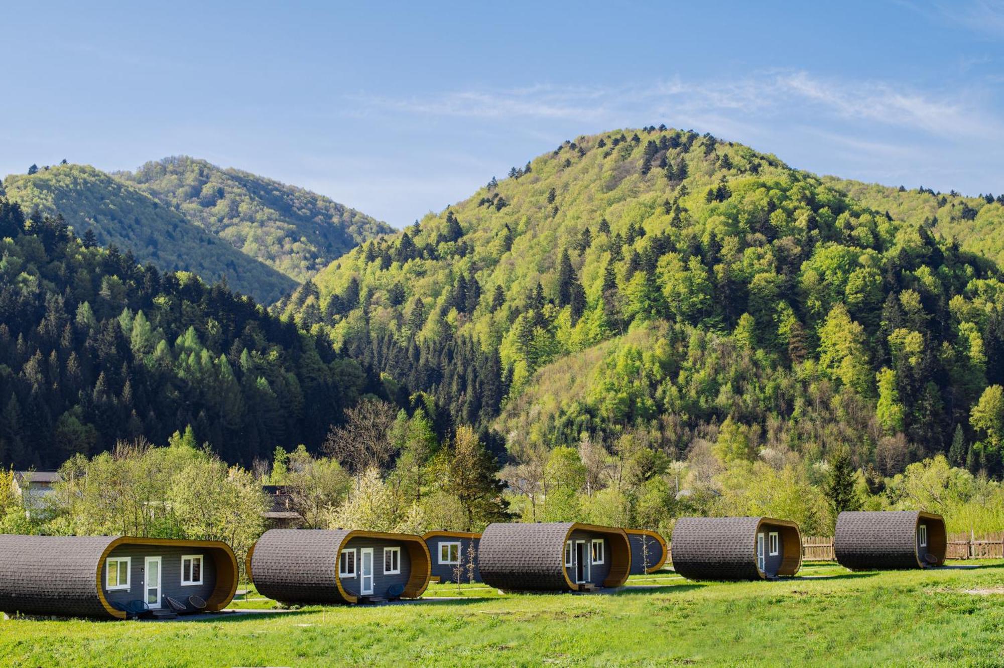 Рибничанка Hotel Skhidnytsia Ngoại thất bức ảnh