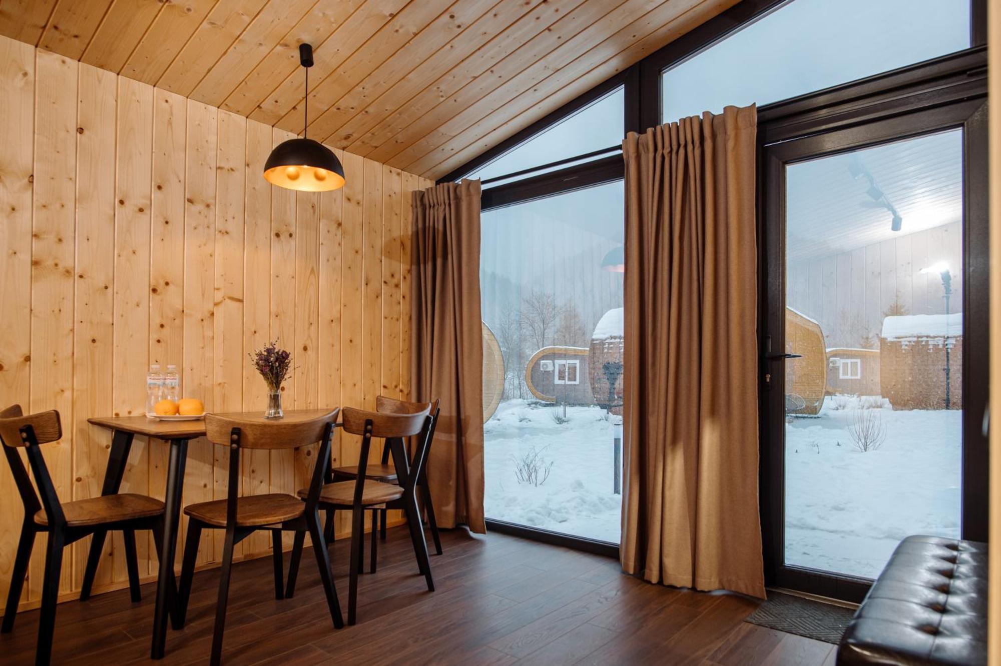Рибничанка Hotel Skhidnytsia Phòng bức ảnh