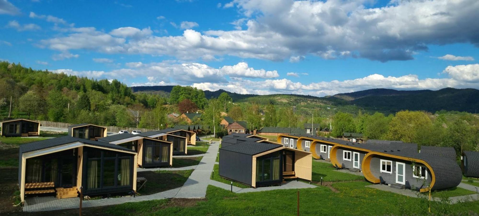 Рибничанка Hotel Skhidnytsia Ngoại thất bức ảnh